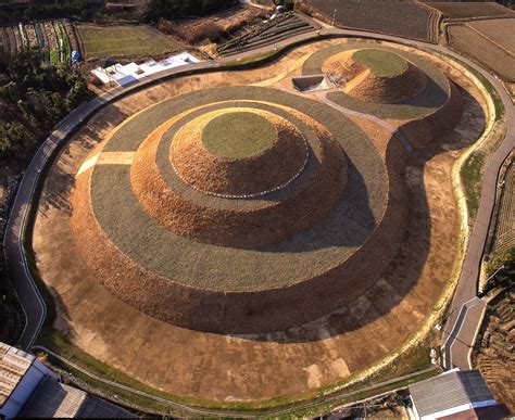 山墳|日本の古墳の特徴とその世界観 